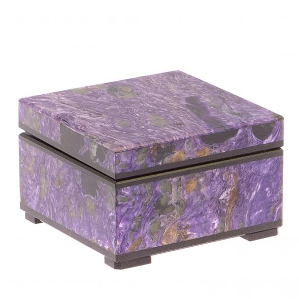 Шкатулка из чароита 6,5х6,5х4 см 125133