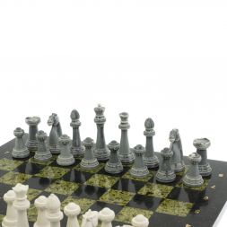 Шахматы &amp;quot;Стаунтон&amp;quot; из мрамолита  и змеевика доска 44х44 см