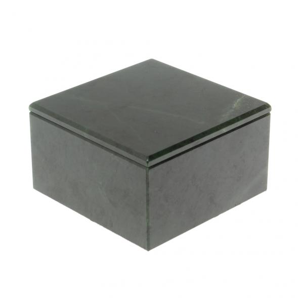 Шкатулка из нефрита 10х10х6 см 126961