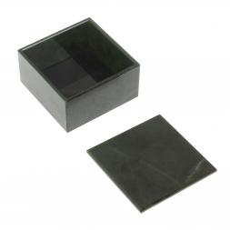 Шкатулка из нефрита 10х10х6 см