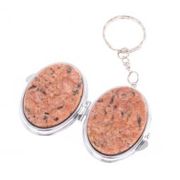 Складное зеркало брелок из камня пегматит овальное