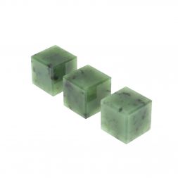 Камни для охлаждения напитков 3 кубика из саянского нефрита