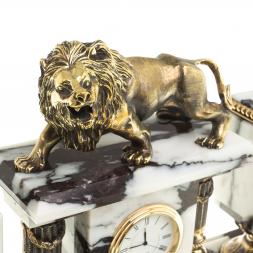 Письменный прибор "Рычащий лев" камень мрамор