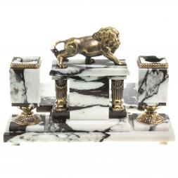 Письменный прибор "Рычащий лев" камень мрамор