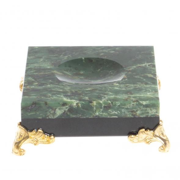 Подставка под шар нефрит, долерит 7,5х7,5х2,7 см 124939