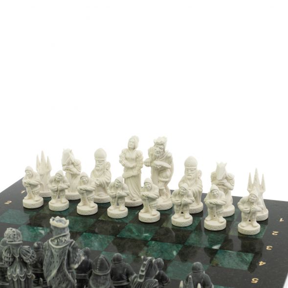 Шахматы &amp;quot;Средневековье&amp;quot; доска 40х40 см шабровский змеевик 129360