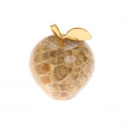 Сувенир "Яблоко" из коричневого оникса  3,9х5,2 см (1,5)
