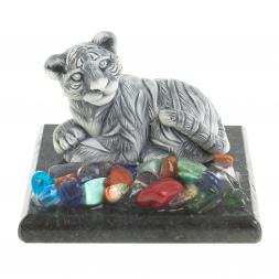 Сувенир фигурка "Тигрёнок лежит" из змеевика и мрамолита 5х5х4 см