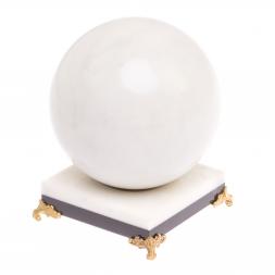 Шар на подставке из белого мрамора 11 см