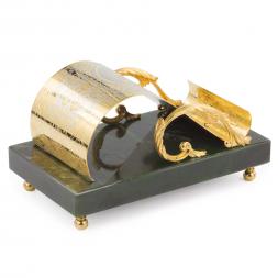 Подставка для телефона "Герб России" камень нефрит в подарочной коробке Златоуст