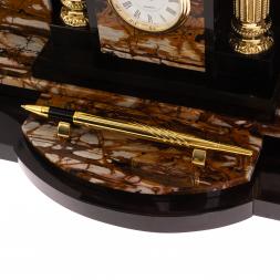 Настольный набор руководителя &amp;quot;Парящий орел&amp;quot; камень яшма