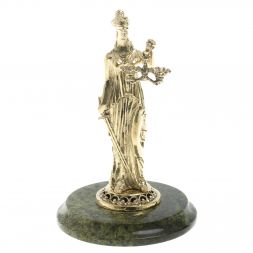 Статуэтка &amp;quot;Фемида&amp;quot; на подставке из баженовского змеевика