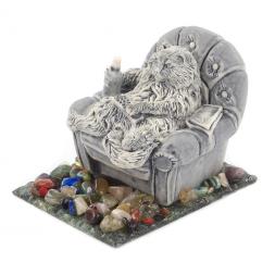 Сувенир "Кот в кресле" из мрамолита