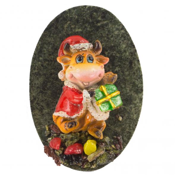 Магнит сувенирный символ года Бычок с подарком 121124