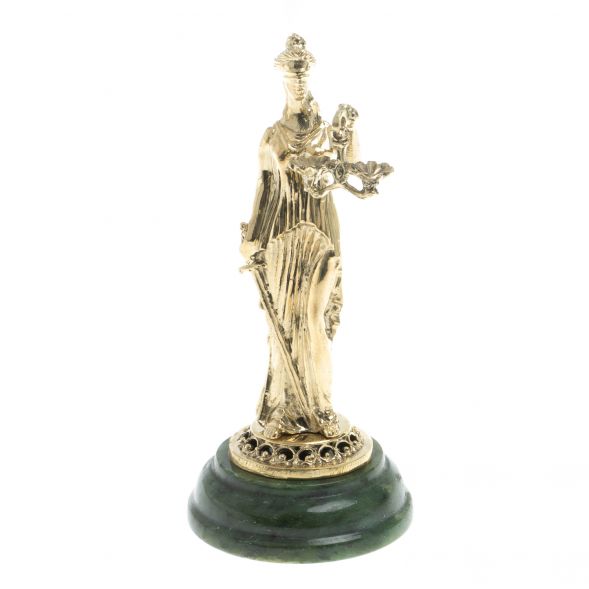Статуэтка &amp;quot;Фемида&amp;quot; на подставке из нефрита 128611