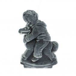 Статуэтка "Мальчик на лошадке" из мрамолита