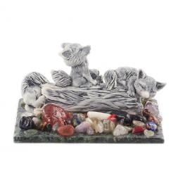 Сувенир &amp;quot;Лисята на бревне&amp;quot; из мрамолита