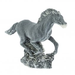 Статуэтка "Конь мустанг" из мрамолита