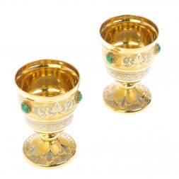 Набор из двух чарок для крепких напитков камень малахит Златоуст