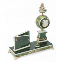 Настольный мини-набор "Георгий Победоносец" на шаре камень змеевик зеленый