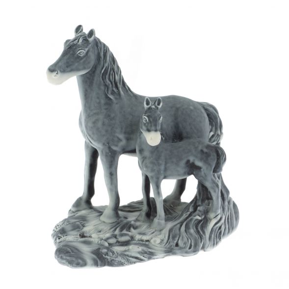 Статуэтка &amp;quot;Лошадь с жеребенком стоят&amp;quot; из мрамолита 129369