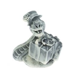 Статуэтка "Змей с подарком" из мраморной крошки