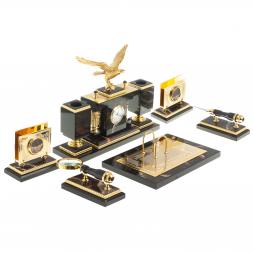 Настольный набор из яшмы и долерита "Орел"