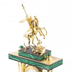 Каминные часы &amp;quot;Святой Георгий&amp;quot; из малахита и бронзы Златоуст