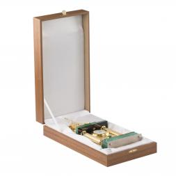 Каминные часы &amp;quot;Святой Георгий&amp;quot; из малахита и бронзы Златоуст