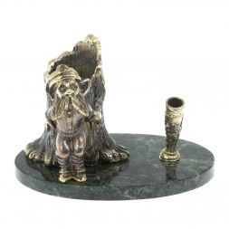 Карандашница "Гном у пня" бронза змеевик 14,5х9,5х10 см