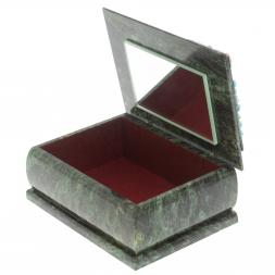 Шкатулка с рисунком "Зима" из змеевика 16х12х7,5 см