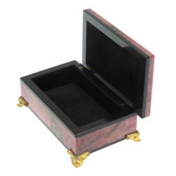 Шкатулка из родонита 11х7х4,5 см