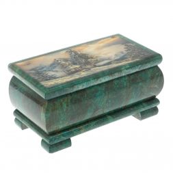 Шкатулка &amp;quot;Зима. Беседка&amp;quot; из змеевика 16х8х7,5 см