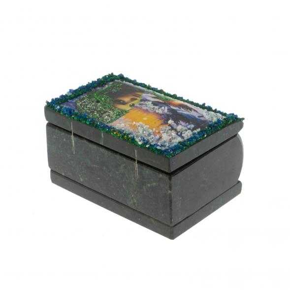 Шкатулка &amp;quot;Хозяйка медной горы. Зима&amp;quot; змеевик 10х6,5х6 см 128775