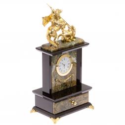 Часы "Георгий победоносец" камень офиокальцит