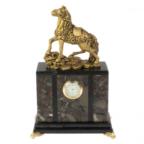 Часы &amp;quot;Конь в сбруе&amp;quot; из конгломерата 128778