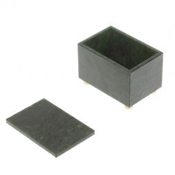 Шкатулка из нефрита 7,5х5х5,5 см