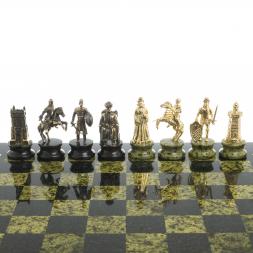 Шахматы подарочные "Турецко-европейская война" камень змеевик бронза 48х48 см