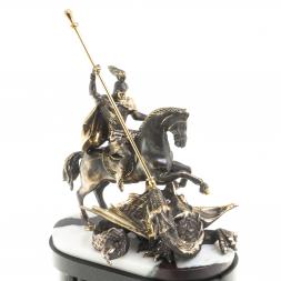 Бронзовые часы на камне "Георгий Победоносец" мрамор в кейсе