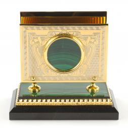 Настольная визитница из малахита