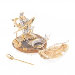 Икорница &amp;quot;Дед с осетром&amp;quot; агат Златоуст