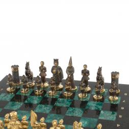 Шахматы из бронзы "Камелот" 40х40 см из шабровского змеевика