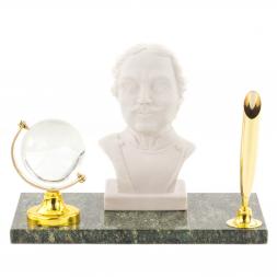 Подставка под ручку "Бюст Петр I" мрамолит змеевик
