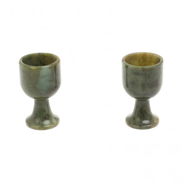 Рюмка на ножке из нефрита 20 мл 4х6,5 см 126765