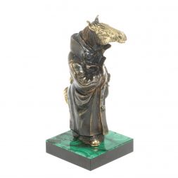 Бронзовая статуэтка &amp;quot;Конь в пальто&amp;quot; из малахита
