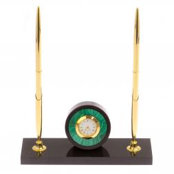 Часы с двумя ручками камень малахит