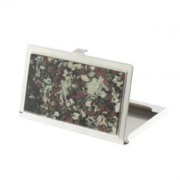 Карманная визитница из камня эвдиалит