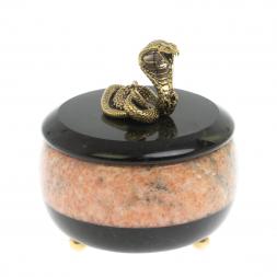 Шкатулка круглая &amp;quot;Кобра&amp;quot; из розового мрамора 10,5х10,5х13,5 см