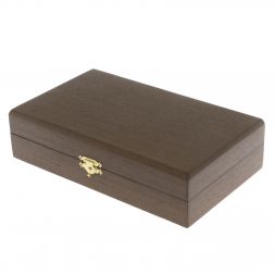 Набор водочный из нефрита 2 рюмки и соусник