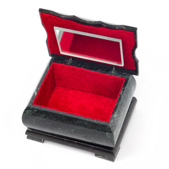 Шкатулка прямоугольная малая змеевик 11х8,5х8 см 116502